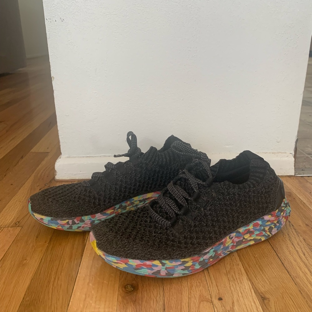 “No Bull” rainbow sole trainers